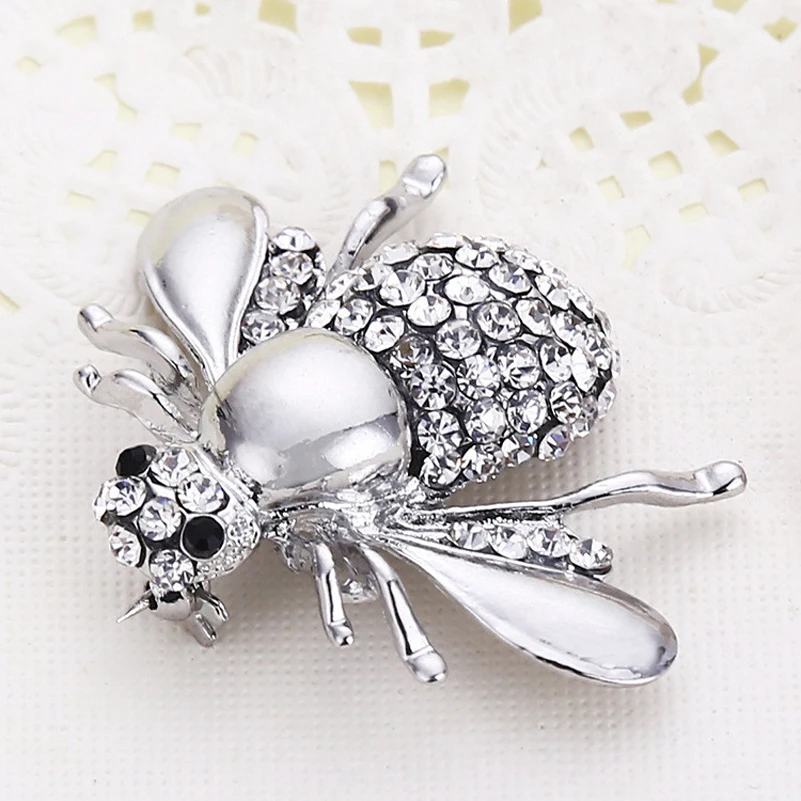 Fashion Rhinestone Crystal Animal Insect Brooch Jewelry Lovely Alloy Bee Brooches Pins Accessories For Gift
Fashion Rhinestone Crystal Animal Insect Brooch Jewelry Lovely Alloy Bee Brooches Pins Accessories For Gift
