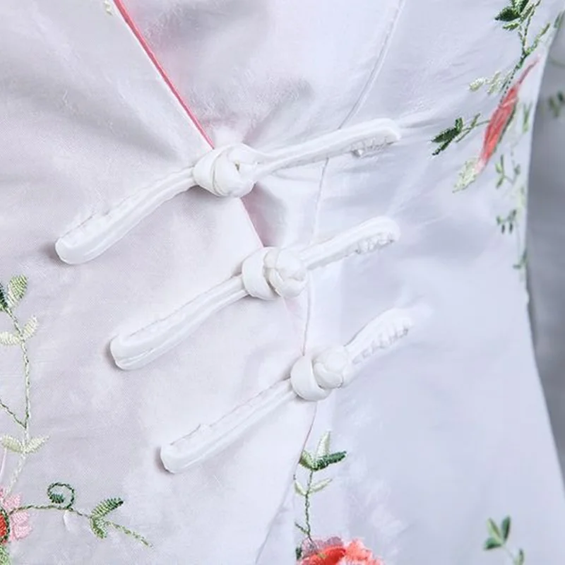 Jackets for elderly women Chinese style autumn winter jacket for woman 2018 kimono jacket middle age clothing AA4356
Jackets for elderly women Chinese style autumn winter jacket for woman 2018 kimono jacket middle age clothing AA4356