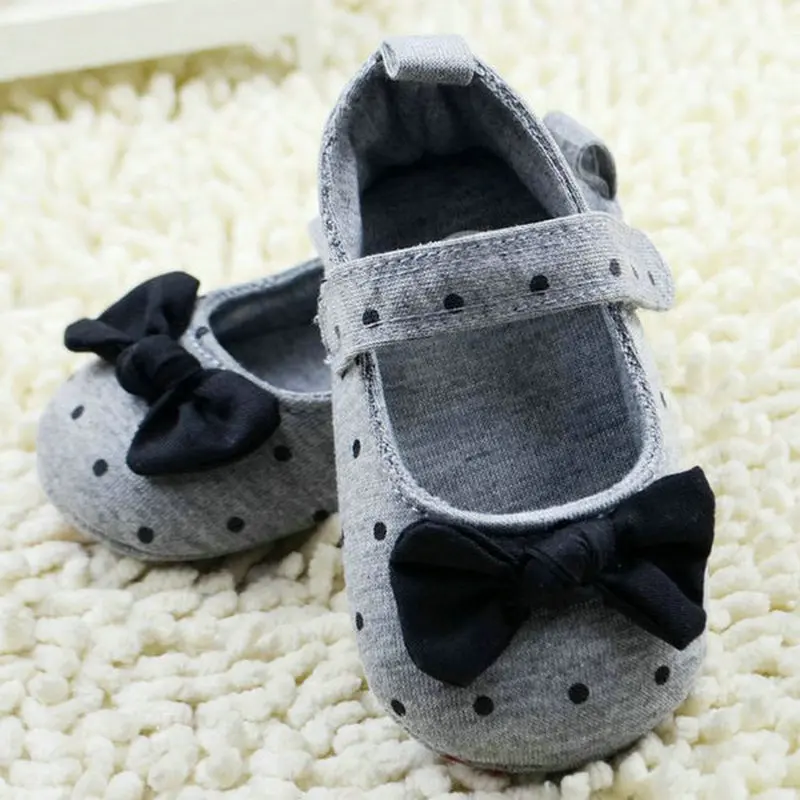 Baby Shoes Dot Printed Cotton Infant Bow Tie Girls Shoes Toddler Kids Gray First Walkers Soft Sole Baby Girl Shoes
Baby Shoes Dot Printed Cotton Infant Bow Tie Girls Shoes Toddler Kids Gray First Walkers Soft Sole Baby Girl Shoes