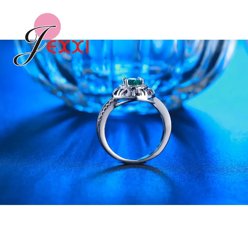 Exaggerated Big Green Crystal Women Ring Sterling Silver Cubic Zirconia Rhinestone Jewelry Girls Rings
Exaggerated Big Green Crystal Women Ring Sterling Silver Cubic Zirconia Rhinestone Jewelry Girls Rings