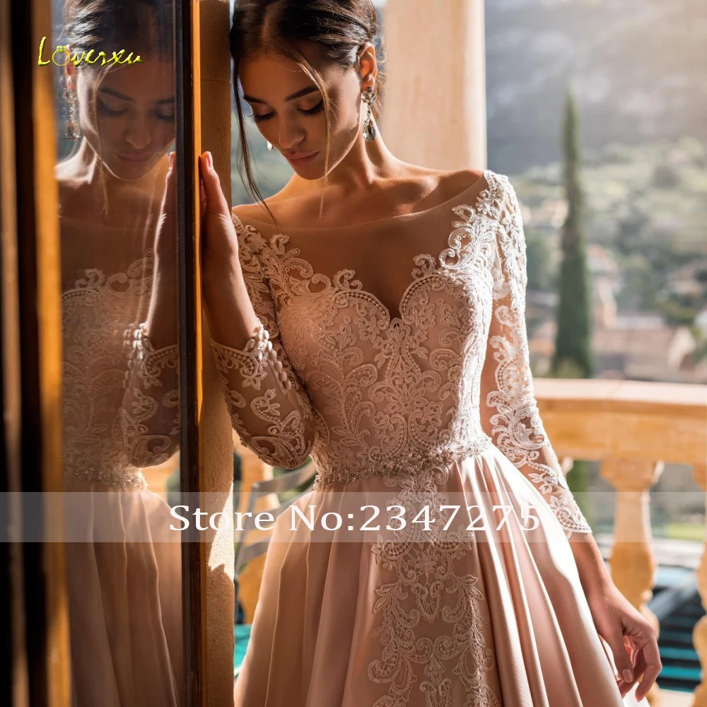 Loverxu Sexy Backless Long Sleeve A Line Lace Wedding Dresses 2020 Appliques Beaded Sashes Court Train Satin Vintage Bridal Gown
Loverxu Sexy Backless Long Sleeve A Line Lace Wedding Dresses 2020 Appliques Beaded Sashes Court Train Satin Vintage Bridal Gown