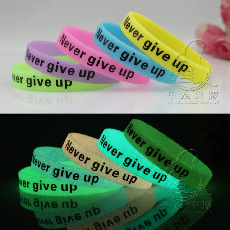 Glow In Dark Silicone Rubber Elasticity Sport Wristband Never Give Up Print Unisex Cuff Bracelet Candy Color For women men Sport
Glow In Dark Silicone Rubber Elasticity Sport Wristband Never Give Up Print Unisex Cuff Bracelet Candy Color For women men Sport