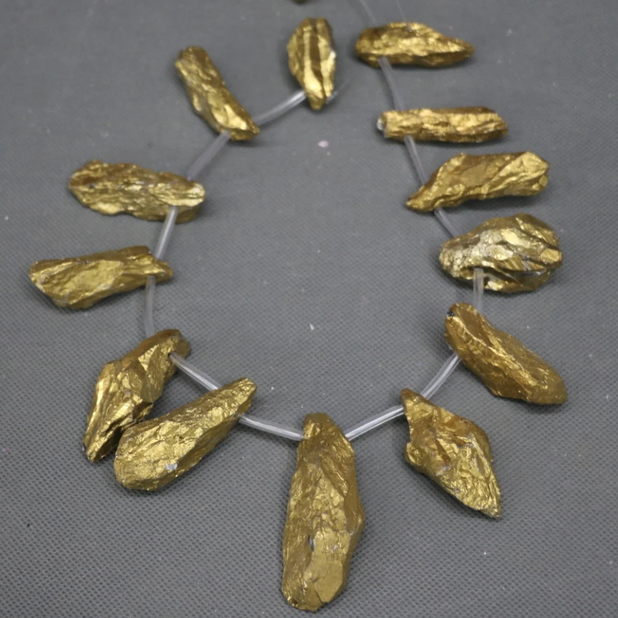 Bigger Kindgems Gems Stone Beads, Titanium Gold Crystal Quartz Point Pendant, Top Drilled Jewelry Making 15.5inch Full Strand
Bigger Kindgems Gems Stone Beads, Titanium Gold Crystal Quartz Point Pendant, Top Drilled Jewelry Making 15.5inch Full Strand