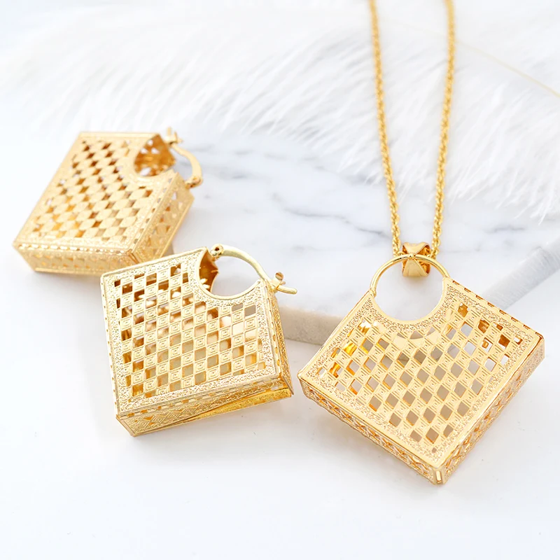 Diana baby Jewelry Square Big Jewelry Sets For Women Earrings Necklace Pendant Party Wedding Engagement Classic Jewelry Gifts
Diana baby Jewelry Square Big Jewelry Sets For Women Earrings Necklace Pendant Party Wedding Engagement Classic Jewelry Gifts