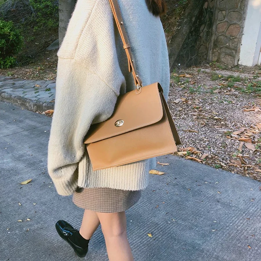 Korean Elegance Shoulder Bag Women Rectangle Soft PU Leather Messenger Bag High Quality Simple Casual Female Bags
Korean Elegance Shoulder Bag Women Rectangle Soft PU Leather Messenger Bag High Quality Simple Casual Female Bags