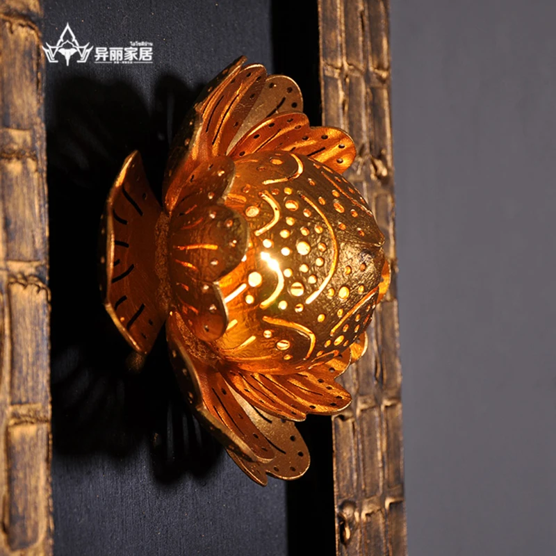 House decoration wall lamp southeast Asian style wall lamp club spa decoration wall lamp
House decoration wall lamp southeast Asian style wall lamp club spa decoration wall lamp