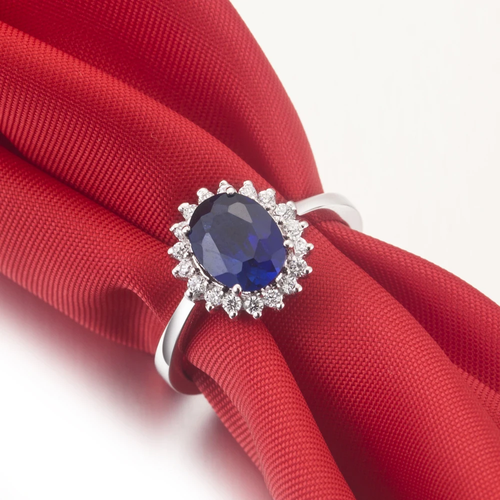 1.5Ct хорошее качество кольцо для женщин обручальное кольцо из стерлингового серебра 925 пробы бриллиантовое кольцо королевский дизайн ювелир...
1.5Ct хорошее качество кольцо для женщин обручальное кольцо из стерлингового серебра 925 пробы бриллиантовое кольцо королевский дизайн ювелир...