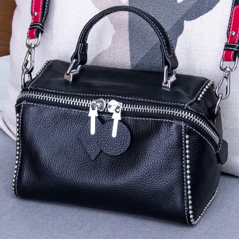 Fashion Rivet Tote Bag Lady luxury Cow Leather Shoulder CrossBody Bags For Women Messenger Bags Genuine Leather Women's Handbags
Fashion Rivet Tote Bag Lady luxury Cow Leather Shoulder CrossBody Bags For Women Messenger Bags Genuine Leather Women's Handbags