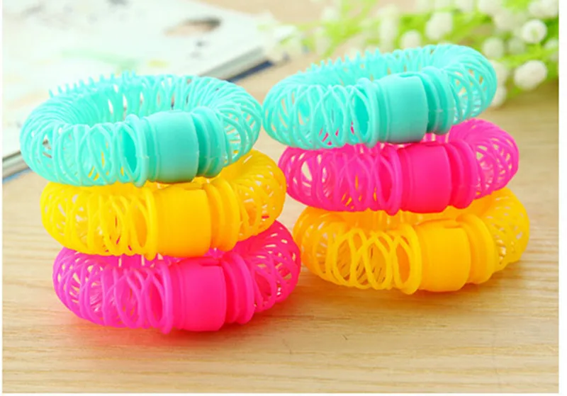 8Pcs/set New Fashion Lucky Donuts Curly Mini Hair Curls Roller Plastic Hair Circle Styling Tools Hair Accessories For Women
8Pcs/set New Fashion Lucky Donuts Curly Mini Hair Curls Roller Plastic Hair Circle Styling Tools Hair Accessories For Women