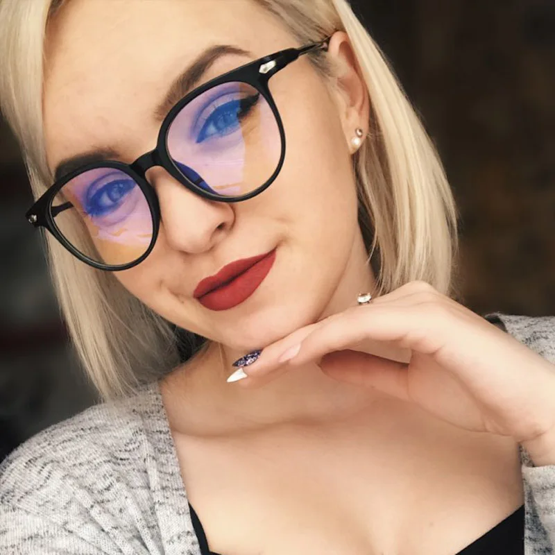 2020 Clear Glasses Women Anti Blue Light Eyeglasses Computer Gaming Goggles Vintage Round Fake Glasses Optical Spectacle Frame
2020 Clear Glasses Women Anti Blue Light Eyeglasses Computer Gaming Goggles Vintage Round Fake Glasses Optical Spectacle Frame