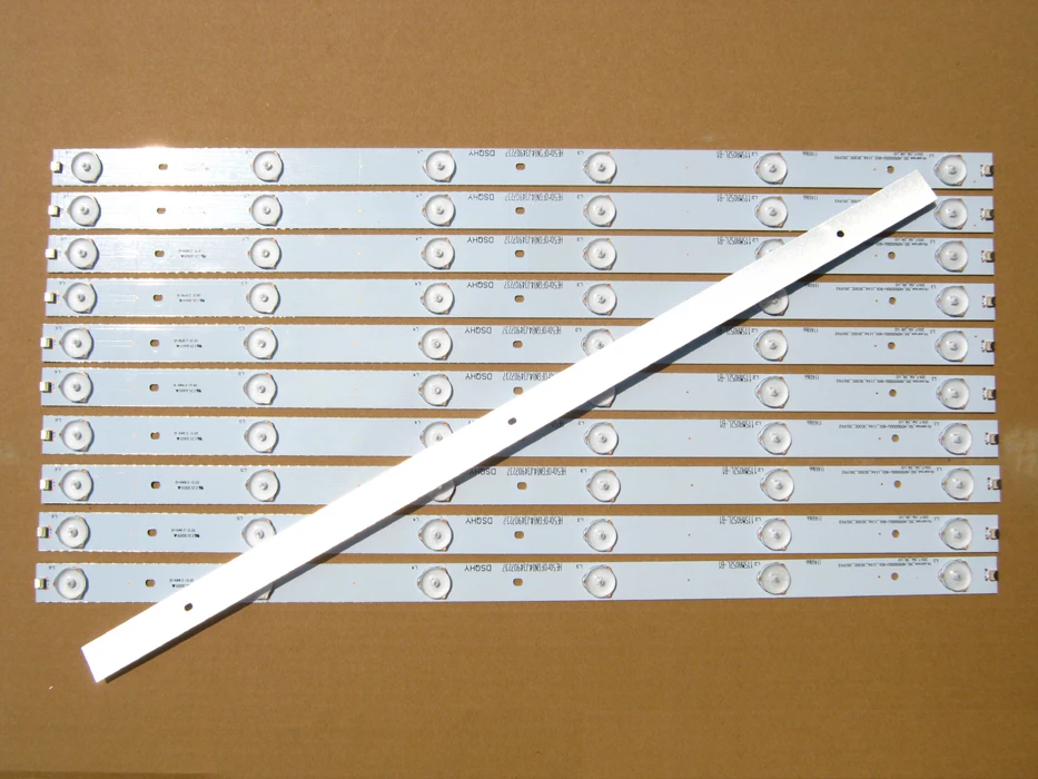 11piece/lot for Hisense LED50K320U, LED50EC590UN modified aluminum lamp Hisense-50-HD500DU-B01-11X6-3030C-3S1PX2 lamp 6V lamp 6
11piece/lot for Hisense LED50K320U, LED50EC590UN modified aluminum lamp Hisense-50-HD500DU-B01-11X6-3030C-3S1PX2 lamp 6V lamp 6