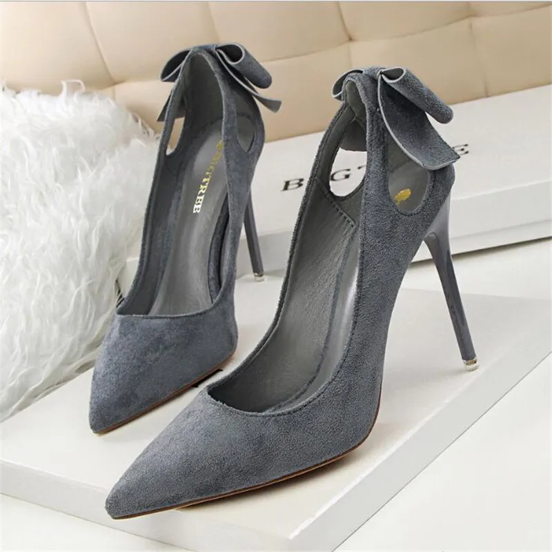 2019 Spring Women Shoes Pointed Toe Pumps Dress Shoes 10.5CM thin High Heels Boat Shoes Flock Hollow Bow tie Wedding Shoes
2019 Spring Women Shoes Pointed Toe Pumps Dress Shoes 10.5CM thin High Heels Boat Shoes Flock Hollow Bow tie Wedding Shoes