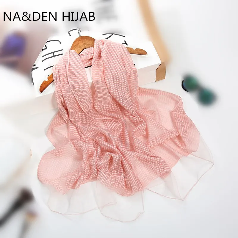Viscose soild stripe silklike lady's scarf foulard wraps muslim hijab fashion shawls bandana 10pcs/lot fast shipping
Viscose soild stripe silklike lady's scarf foulard wraps muslim hijab fashion shawls bandana 10pcs/lot fast shipping