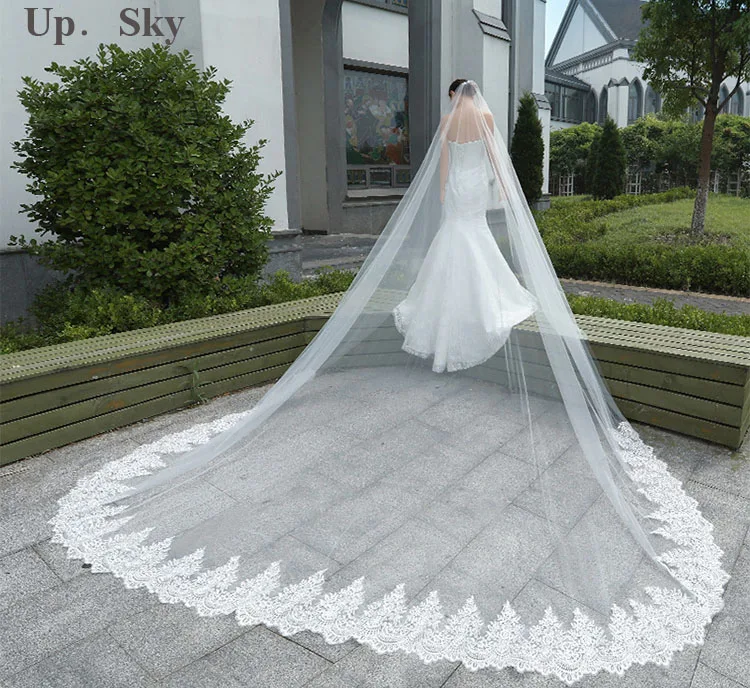 4 Meters Long Cathedral Train Wedding Veil Chic Lace Bridal Veil Appliques Lace Edge Wedding Accessoriess Custom made
4 Meters Long Cathedral Train Wedding Veil Chic Lace Bridal Veil Appliques Lace Edge Wedding Accessoriess Custom made
