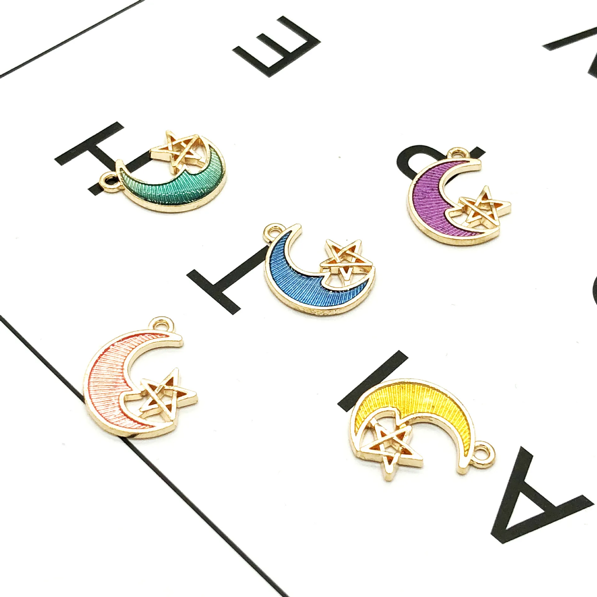 20pcs/lot Drop Oil Alloy Fashion Stars Moon Charm Enamel Blue Yellow Purple Pendants Handmade Accessorie 15*20mm
20pcs/lot Drop Oil Alloy Fashion Stars Moon Charm Enamel Blue Yellow Purple Pendants Handmade Accessorie 15*20mm