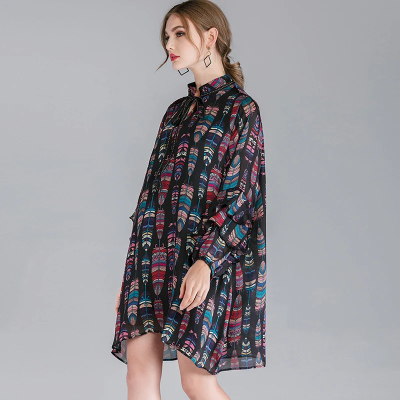 Large size ladies' Spring new Womens loose fashion printing dresses casual high waist stand neck butterfly sleeve Elegant dress
Large size ladies' Spring new Womens loose fashion printing dresses casual high waist stand neck butterfly sleeve Elegant dress