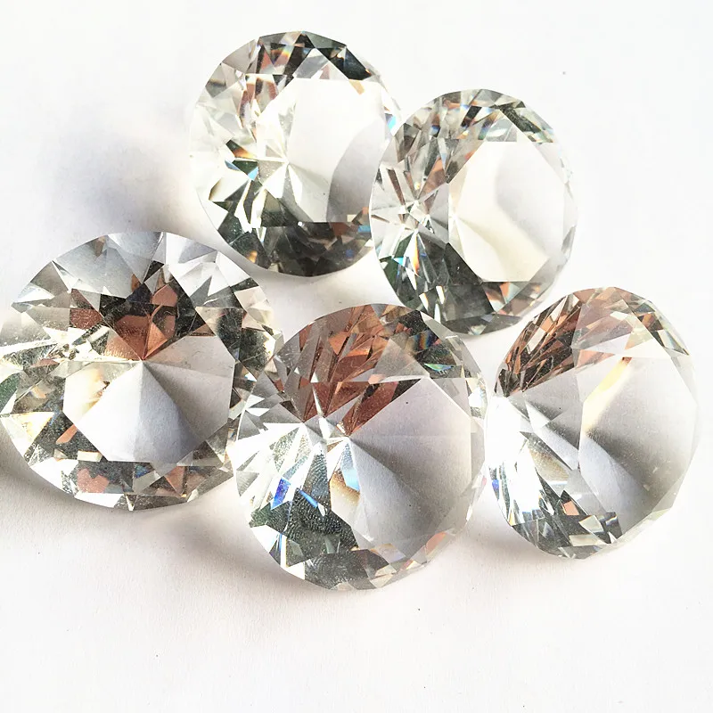 Top Quality 30mm Clear 12pcs/lot Crystal Glass Diamond Paperweight For Party Favor Happy Wedding Souvenir Households Decoration
Top Quality 30mm Clear 12pcs/lot Crystal Glass Diamond Paperweight For Party Favor Happy Wedding Souvenir Households Decoration