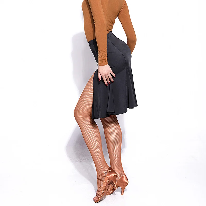 Latin Dance Skirt For Ladies Black Skin Modal Skirt Women Ballroom Latin Dance Wear Skirt Women Salsa Rumba Dance Short Skirt
Latin Dance Skirt For Ladies Black Skin Modal Skirt Women Ballroom Latin Dance Wear Skirt Women Salsa Rumba Dance Short Skirt