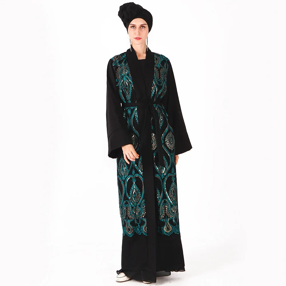 2019 Summer Abaya Dubai Muslim Middle East luxury gowns with silk sequins embroidered loosely open-skinned women's clothes
2019 Summer Abaya Dubai Muslim Middle East luxury gowns with silk sequins embroidered loosely open-skinned women's clothes