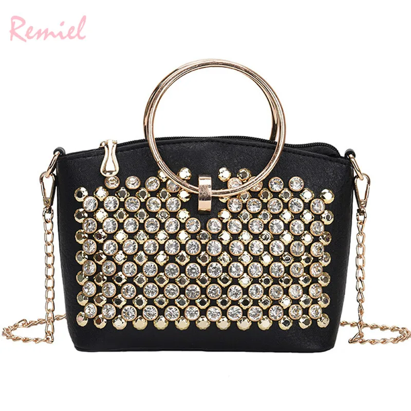 European Fashion Female Tote bag 2018 New Quality PU Leather Women's Designer Handbag Diamond Rivet Chain Shoulder Messenger bag
European Fashion Female Tote bag 2018 New Quality PU Leather Women's Designer Handbag Diamond Rivet Chain Shoulder Messenger bag
