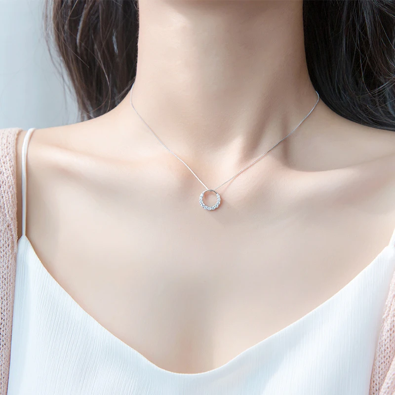 Hot Fashion Korean Silver 925 Zircon Pendant Necklace jewelry for Women Birthday Gift
Hot Fashion Korean Silver 925 Zircon Pendant Necklace jewelry for Women Birthday Gift
