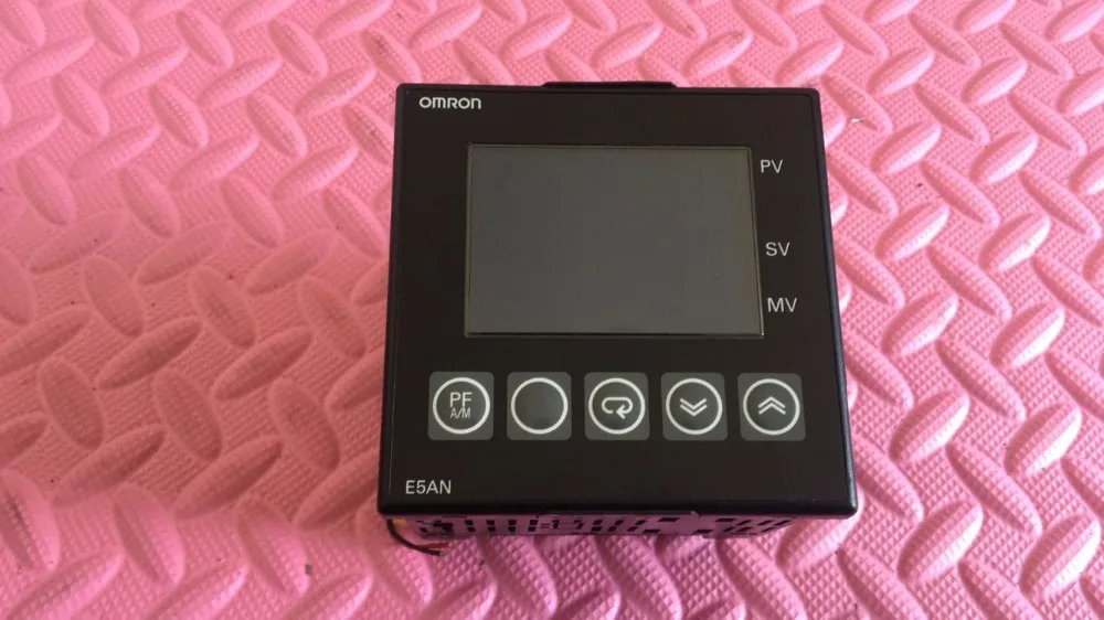 E5AN-C3T-N , Used one , 90% appearance new , 3 months warranty , fastly shipping
E5AN-C3T-N , Used one , 90% appearance new , 3 months warranty , fastly shipping