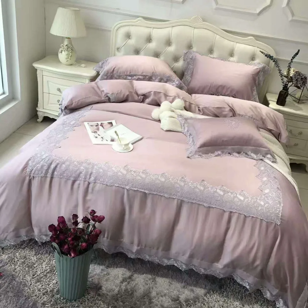 Light purple 100S Tencel Luxury Embroidery Royal Bedding Set King Queen Lace Wedding Bed Sheet Cover set Duvet Cover 4pc
Light purple 100S Tencel Luxury Embroidery Royal Bedding Set King Queen Lace Wedding Bed Sheet Cover set Duvet Cover 4pc