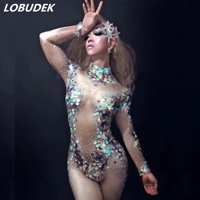 Female Jumpsuit Sexy Costume Bright Crystals Fish scale Sequins Rhinestones Bodysuit Singer Dancer Nightclub Stage Party Costume
Female Jumpsuit Sexy Costume Bright Crystals Fish scale Sequins Rhinestones Bodysuit Singer Dancer Nightclub Stage Party Costume