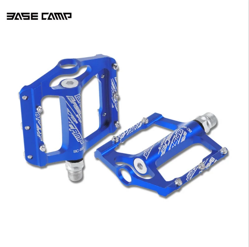 BaseCamp BC - 686 Paired Aluminum Alloy Bike Pedal Anti-slip Mountain Fixed Gear Treadle with 4 Ball Bearing Bicycle Accessories
BaseCamp BC - 686 Paired Aluminum Alloy Bike Pedal Anti-slip Mountain Fixed Gear Treadle with 4 Ball Bearing Bicycle Accessories