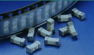 100% Оригинальный 0452003.MRL 1808 3A 125V 2410 0452 3000MA SMD PTC сбрасываемый предохранитель x 1000 шт.
100% Оригинальный 0452003.MRL 1808 3A 125V 2410 0452 3000MA SMD PTC сбрасываемый предохранитель x 1000 шт.