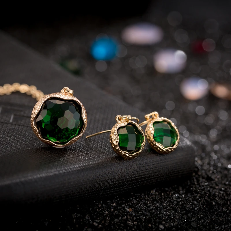 Garilina Latest Design Gold Green stone choker Pendant Earrings fashion jewelry Sets for women jewelery woman wedding AS2042
Garilina Latest Design Gold Green stone choker Pendant Earrings fashion jewelry Sets for women jewelery woman wedding AS2042