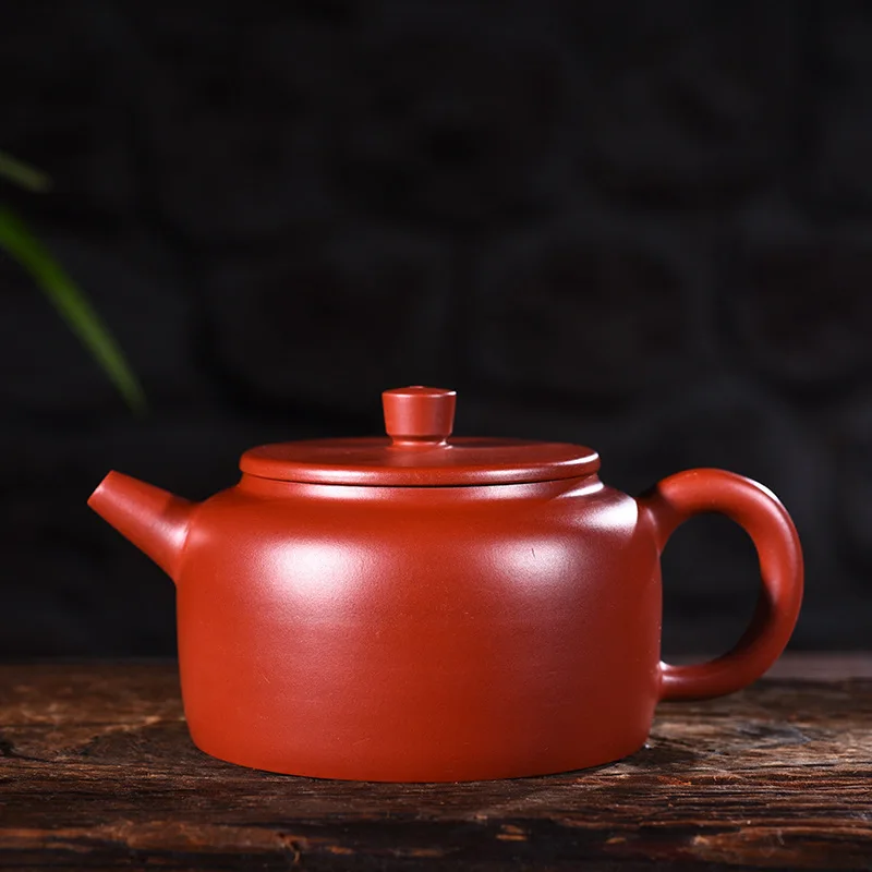 Yixing are recommended for authentic pure handmade undressed ore dahongpao DE clock pot of kung fu tea tea set
Yixing are recommended for authentic pure handmade undressed ore dahongpao DE clock pot of kung fu tea tea set