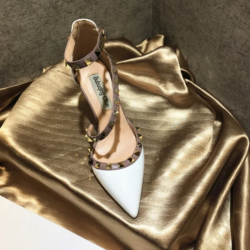 Free shipping fashion women Pumps Black patent leather spikes strappy ankle Pointy toe high heels Designer Pumps Sexy Heels
Free shipping fashion women Pumps Black patent leather spikes strappy ankle Pointy toe high heels Designer Pumps Sexy Heels