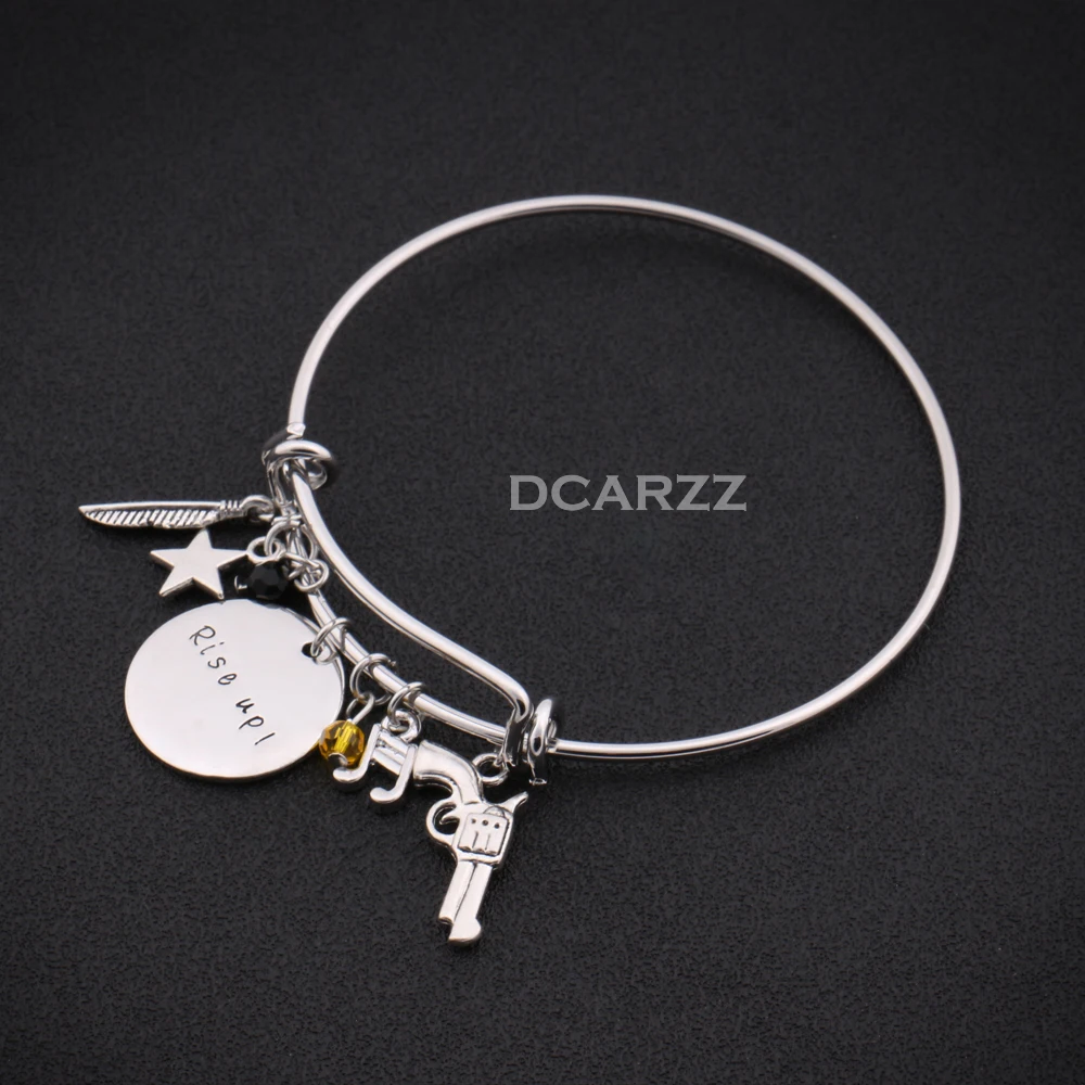 Broadway Musical "Rise up"Charms Bracelet Metal Gun Star Charms Stainless Steel Bangle for Women Gift Vintage Jewelry
Broadway Musical "Rise up"Charms Bracelet Metal Gun Star Charms Stainless Steel Bangle for Women Gift Vintage Jewelry