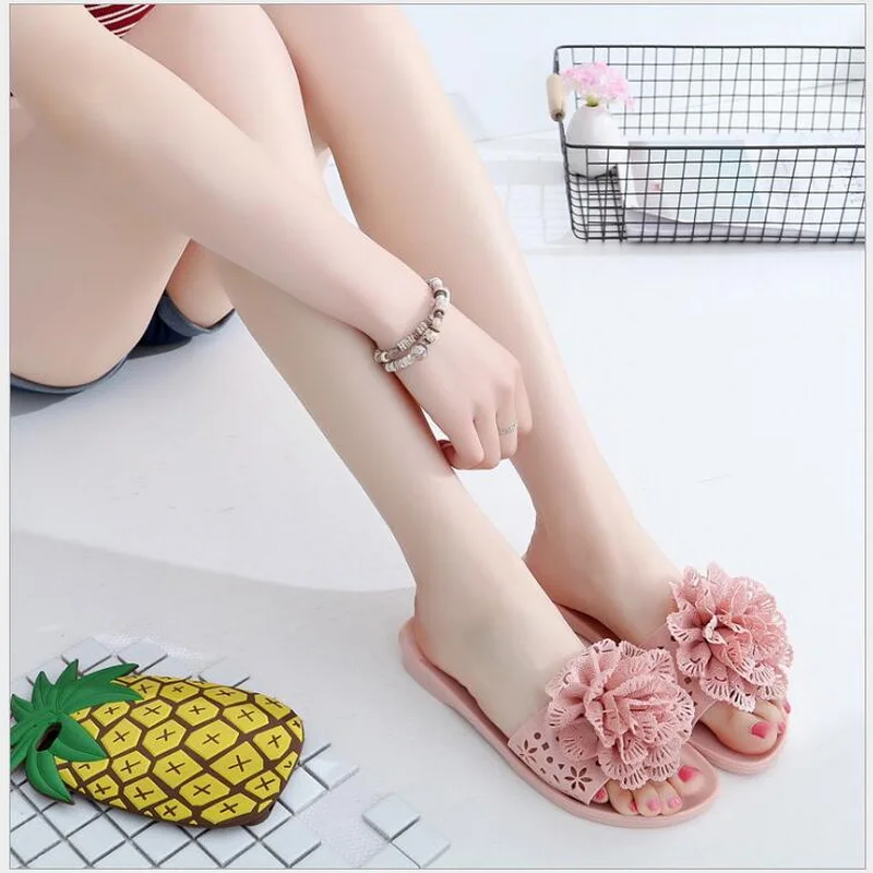 2018 Summer woman flowers shoes lady students summer flats sandals women summer beach flip flops woman Casual Shoes slippers
2018 Summer woman flowers shoes lady students summer flats sandals women summer beach flip flops woman Casual Shoes slippers