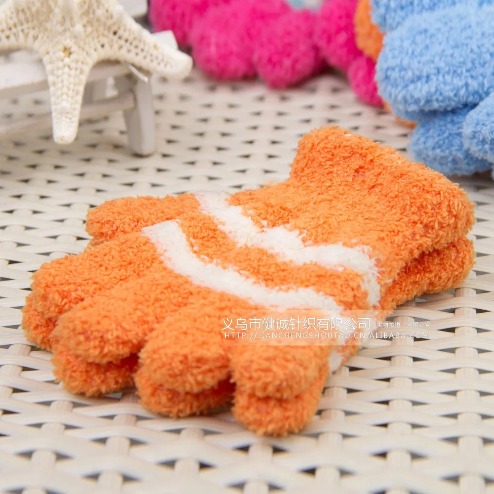 Gift, autumn winter outdoor keep warm women men kids touch knited gloves half / full finger children gloves 2pair=4pcs GW52
Gift, autumn winter outdoor keep warm women men kids touch knited gloves half / full finger children gloves 2pair=4pcs GW52