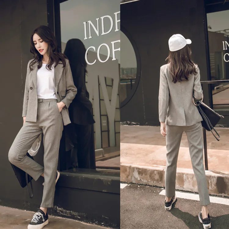 2018 Spring/autumn Blazers Women Slim Blaser Single button notched Design Feminino Female Suit Jacket&pants suit elegant vestido
2018 Spring/autumn Blazers Women Slim Blaser Single button notched Design Feminino Female Suit Jacket&pants suit elegant vestido