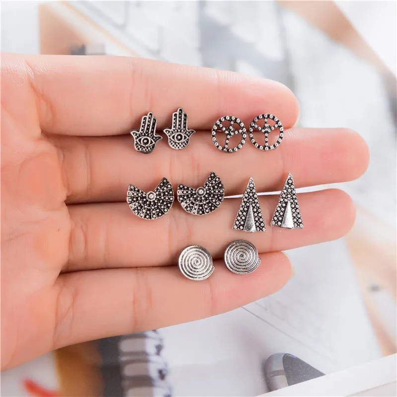 Hamsa Hand Evil Eye Triangle Sector Alloy Stud Earring Vintage Antique Silver Round Stud Earrings For Women Party Jewelry
Hamsa Hand Evil Eye Triangle Sector Alloy Stud Earring Vintage Antique Silver Round Stud Earrings For Women Party Jewelry