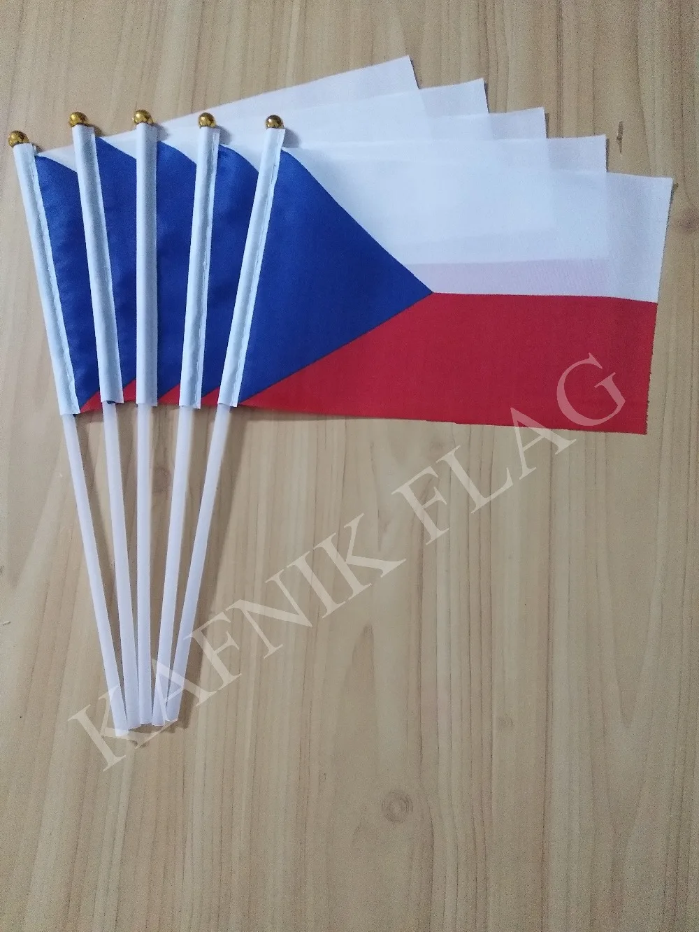 KAFNIK,5pcs Czech Republic flag 14*21CM Czech Repbulic Flag the hand national flag with Pole Handing flag,free shipping
KAFNIK,5pcs Czech Republic flag 14*21CM Czech Repbulic Flag the hand national flag with Pole Handing flag,free shipping