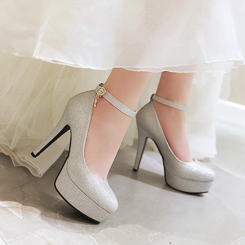 WETKISS Ankle Strap Women Pumps Round Toe Footwear Shallow Glitter High Heels Female Bling Shoes Wedding Platform Shoes Woman
WETKISS Ankle Strap Women Pumps Round Toe Footwear Shallow Glitter High Heels Female Bling Shoes Wedding Platform Shoes Woman