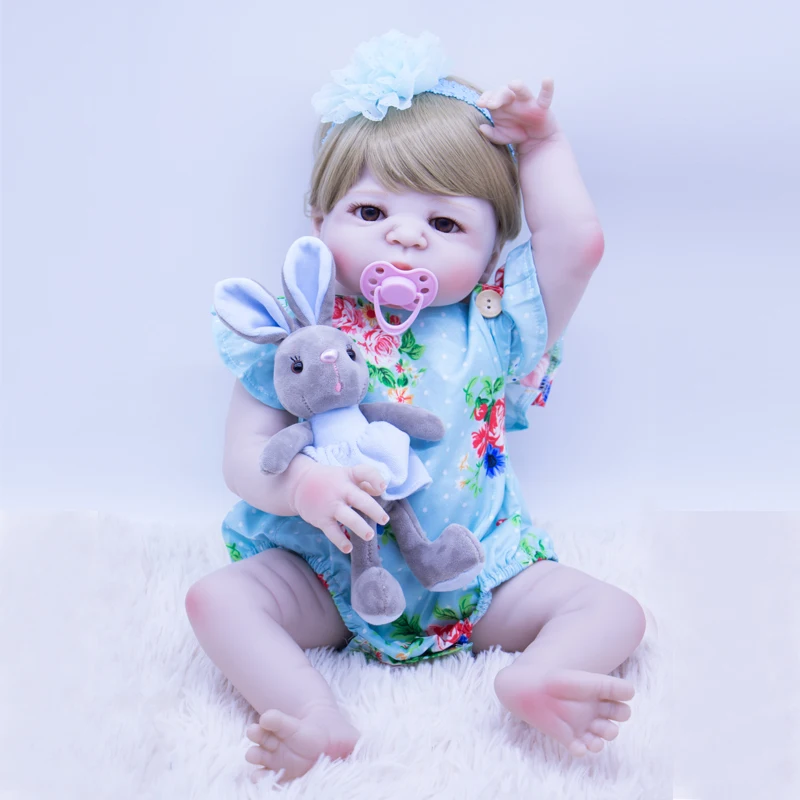 0-3M reborn baby dolls Weight 1.8KG silicone girl Realistic vinyl Fake baby shower toy 55 cm blonde hair bebes reborn doll gift
0-3M reborn baby dolls Weight 1.8KG silicone girl Realistic vinyl Fake baby shower toy 55 cm blonde hair bebes reborn doll gift