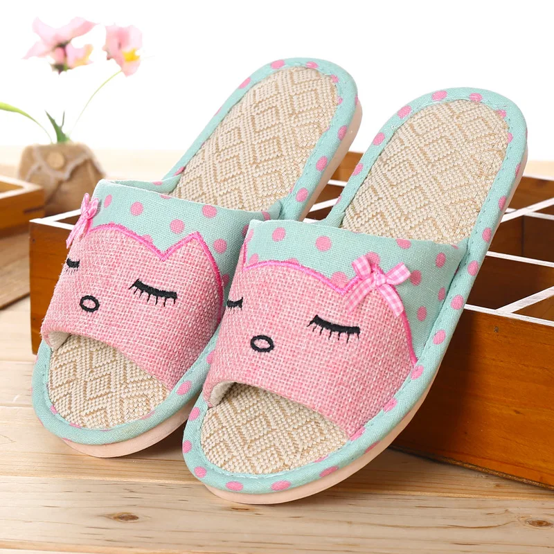 Spring and Summer Indoors Women Slippers Glasses Floor Household Unisex Slippers Wooden Floor Couples Flax Slippers
Spring and Summer Indoors Women Slippers Glasses Floor Household Unisex Slippers Wooden Floor Couples Flax Slippers