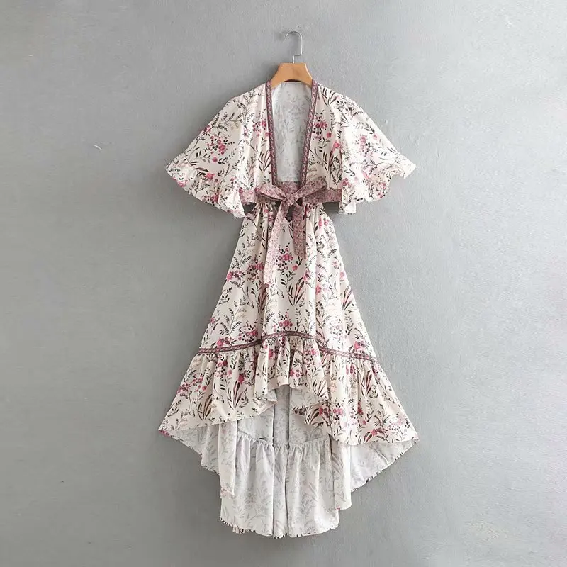 2019 European and American women's bohemian summer dress Slim V-neck flower flower print bow tie irregular dress
2019 European and American women's bohemian summer dress Slim V-neck flower flower print bow tie irregular dress
