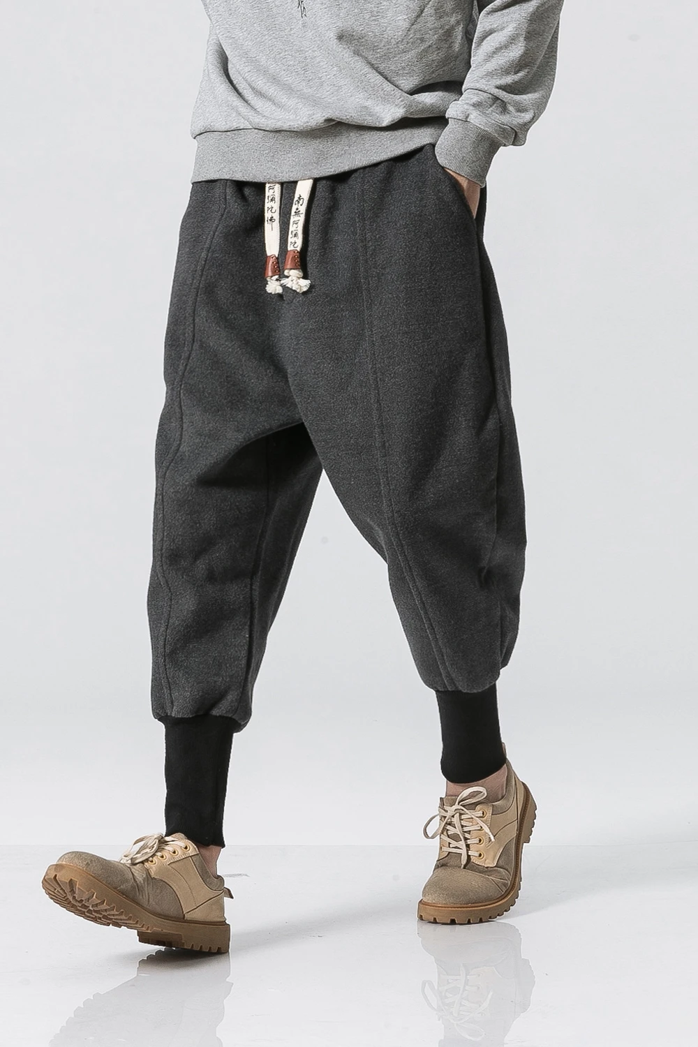 man winter warm pants Men punk Harem Pants joggers male track pants pantalon hombre plus size clothing Ankle-Length Pants 5XL
man winter warm pants Men punk Harem Pants joggers male track pants pantalon hombre plus size clothing Ankle-Length Pants 5XL