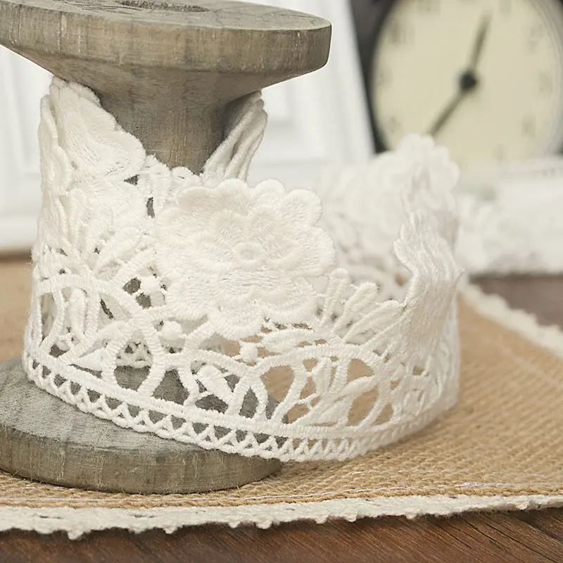 High quality 5.5 cm cotton large floral water soluble accessories DIY manual embroidery lace Clothing material
High quality 5.5 cm cotton large floral water soluble accessories DIY manual embroidery lace Clothing material