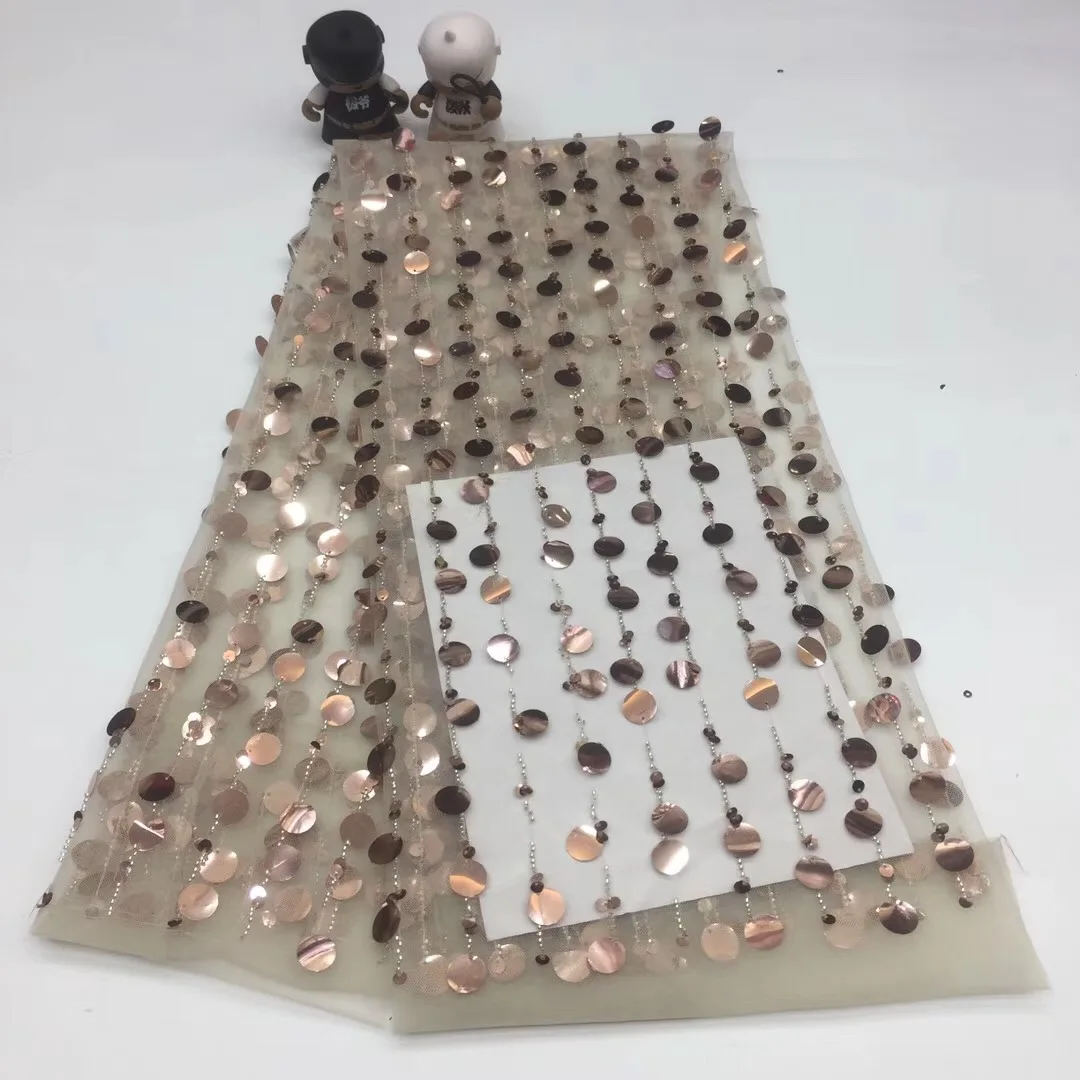New French Nigerian sequins net lace,African tulle mesh Sequence lace fabric high quality for wedding dress 5yards/lot XX3307
New French Nigerian sequins net lace,African tulle mesh Sequence lace fabric high quality for wedding dress 5yards/lot XX3307
