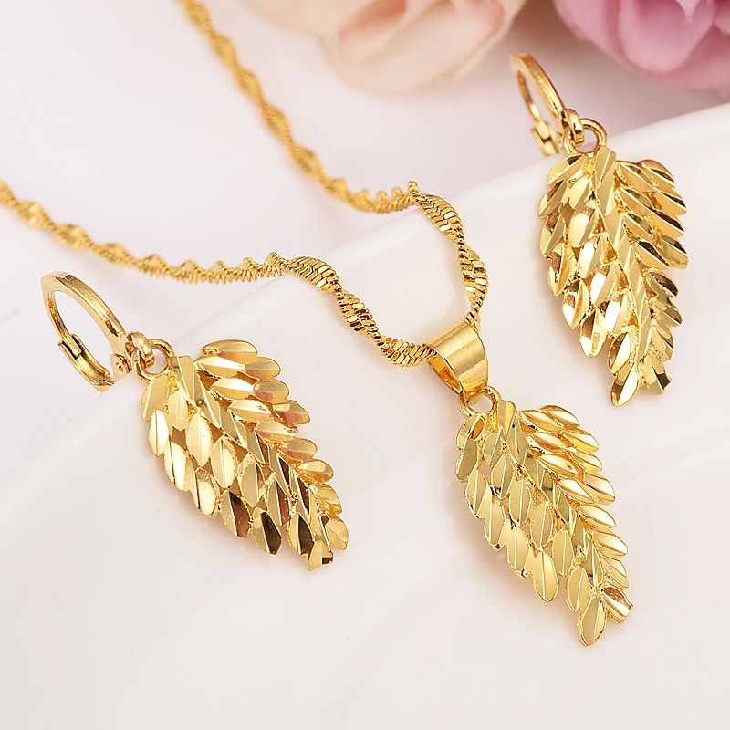 Gold Necklace Earring Set Women Party Gift Big Leaf Jewelry Sets Daily Wear Mother Gift Charms Women Girls Fine Jewelry
Gold Necklace Earring Set Women Party Gift Big Leaf Jewelry Sets Daily Wear Mother Gift Charms Women Girls Fine Jewelry