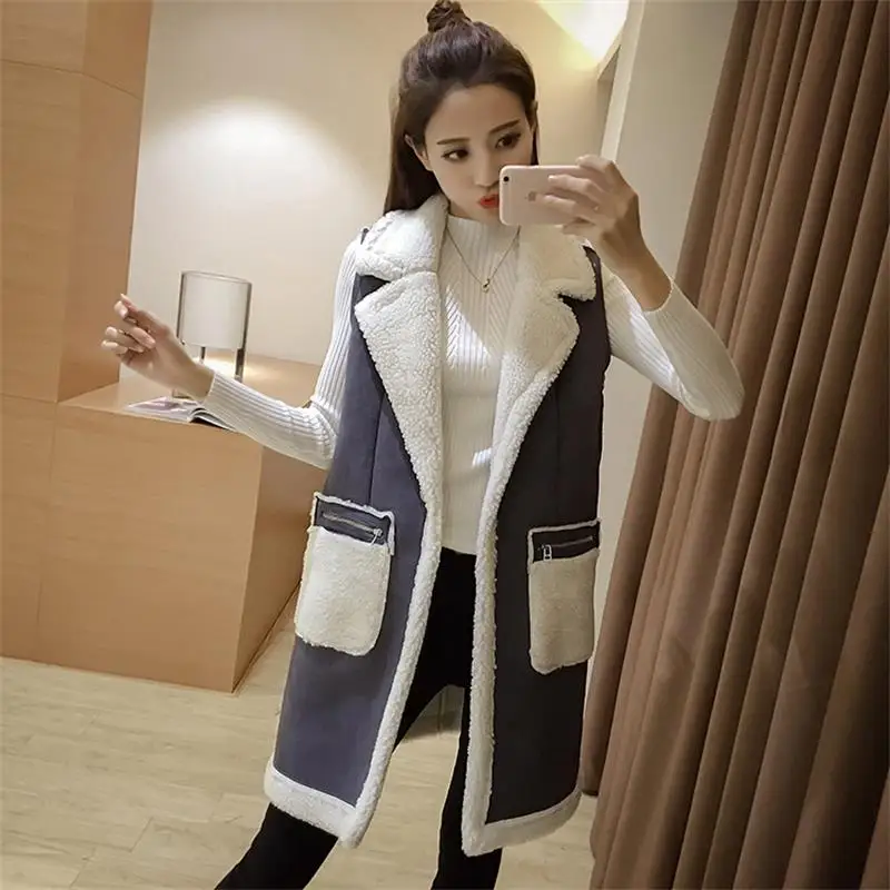 New Women's Faux Suede Vest Winter Fashion Warm All-match Vests Coat Female Faux Suede Lambswool Vest Outerwear
New Women's Faux Suede Vest Winter Fashion Warm All-match Vests Coat Female Faux Suede Lambswool Vest Outerwear