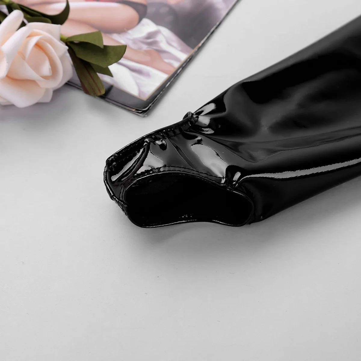 Women Sexy Latex Tights Pantyhose Wet Look PVC Leather Thigh High Lace Ruffled Stockings for Party Club Wear Hot Lingerie
Women Sexy Latex Tights Pantyhose Wet Look PVC Leather Thigh High Lace Ruffled Stockings for Party Club Wear Hot Lingerie