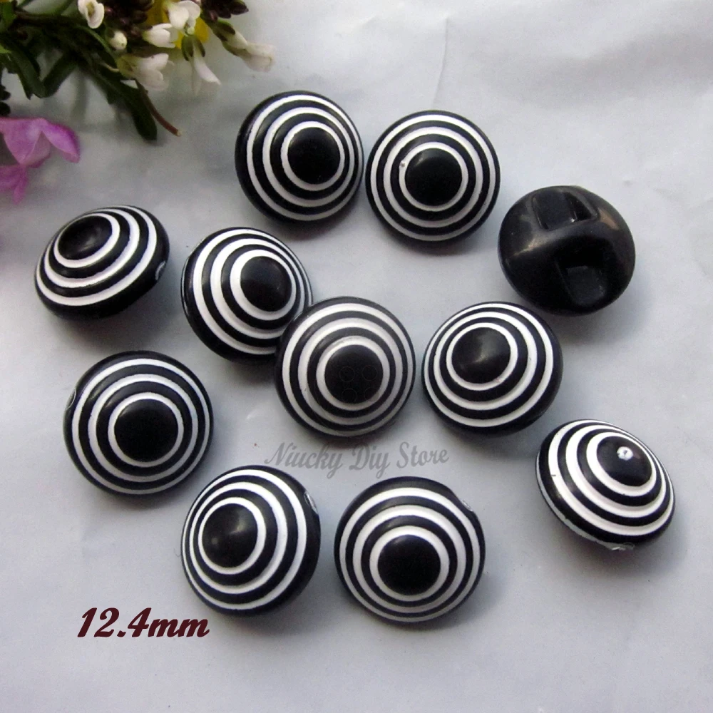 144pcs 12.4mm Black sewing buttons for shirt cardigan clothing black white circle animal eyes buttons for craft handmad
144pcs 12.4mm Black sewing buttons for shirt cardigan clothing black white circle animal eyes buttons for craft handmad